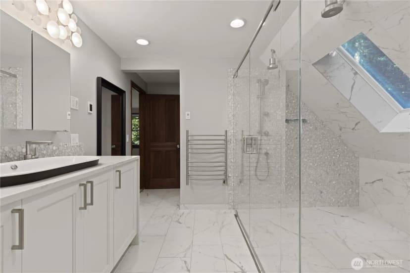 Property photo for 3500 Ne 162nd Street, Lake Forest Park photo 17