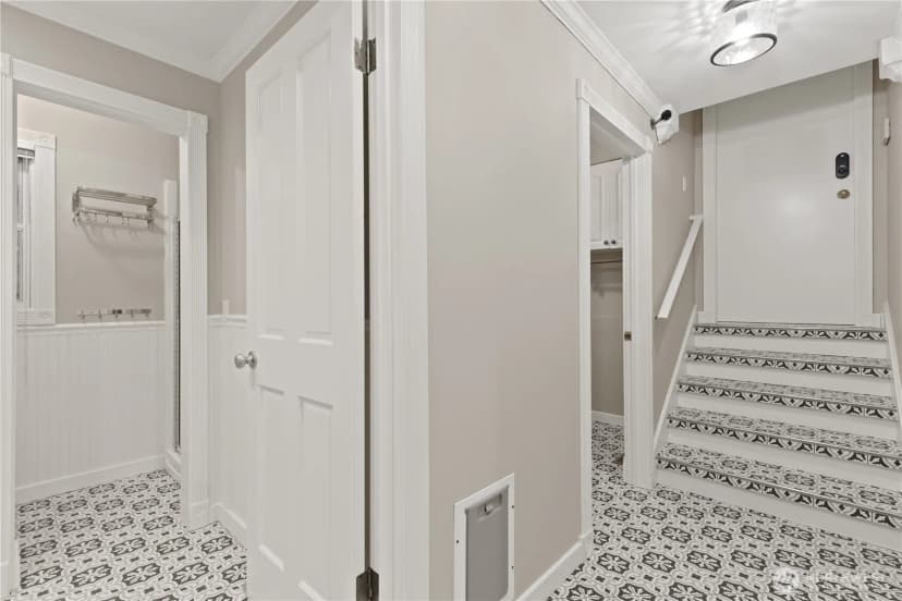 Property photo for 3500 Ne 162nd Street, Lake Forest Park photo 13