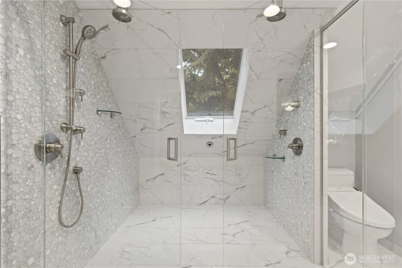 Property photo for 3500 Ne 162nd Street, Lake Forest Park photo 19