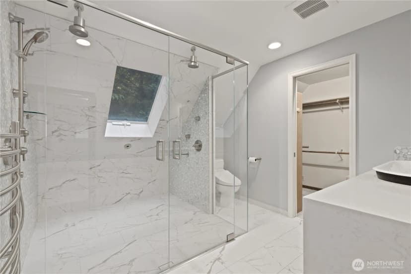 Property photo for 3500 Ne 162nd Street, Lake Forest Park photo 18