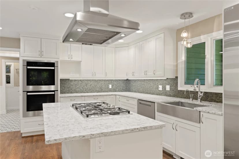 Property photo for 3500 Ne 162nd Street, Lake Forest Park photo 6