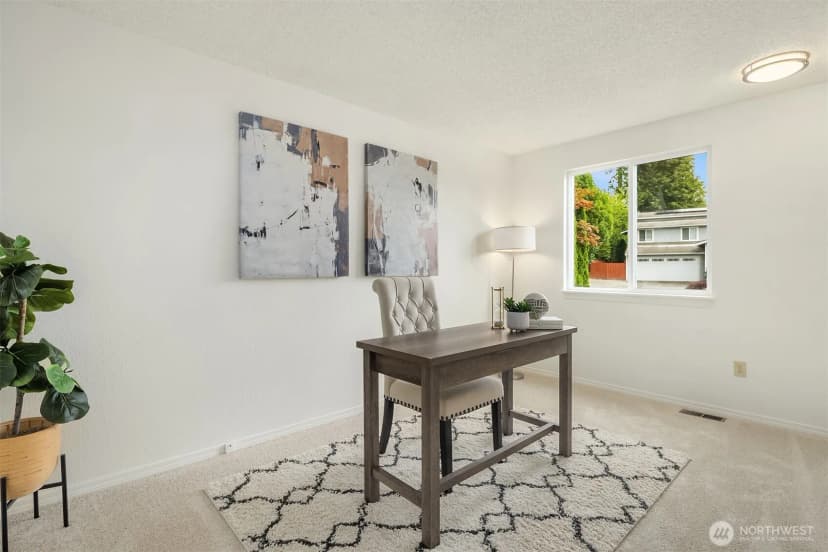 Property photo for 21006 Ne 18th Place, Sammamish photo 19