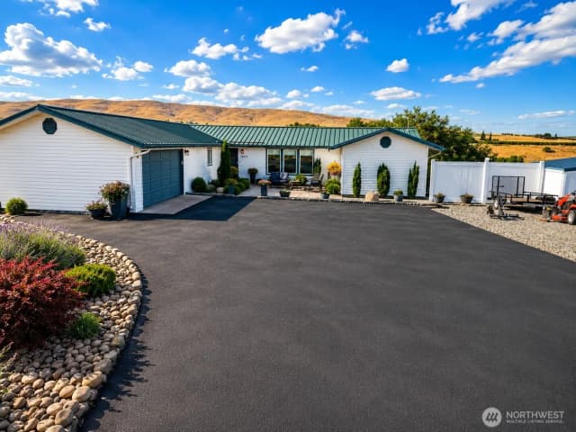 Property photo for 14511 Mcauley Road, Yakima