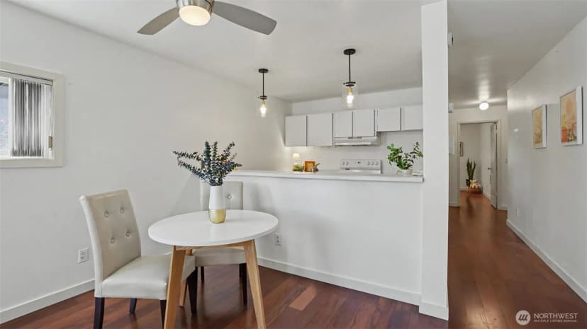 Property photo for 17431 Ambaum Boulevard S #d2, Burien photo 8