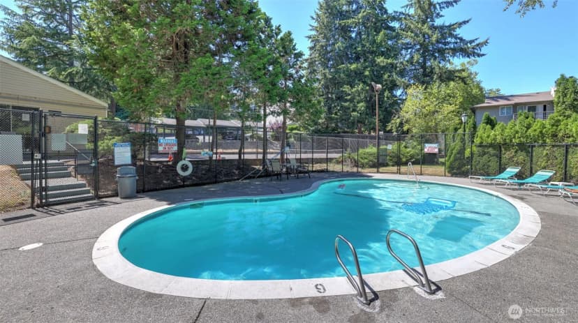 Property photo for 17431 Ambaum Boulevard S #d2, Burien photo 21