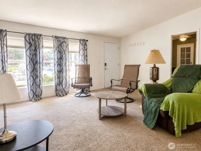Property photo for 163 Blue Heron Drive, Longview photo 4