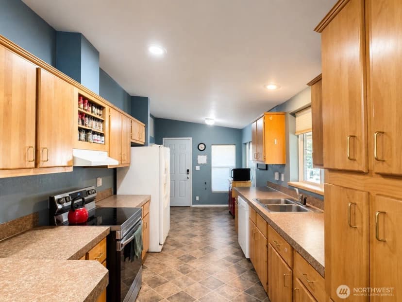 Property photo for 163 Blue Heron Drive, Longview photo 8