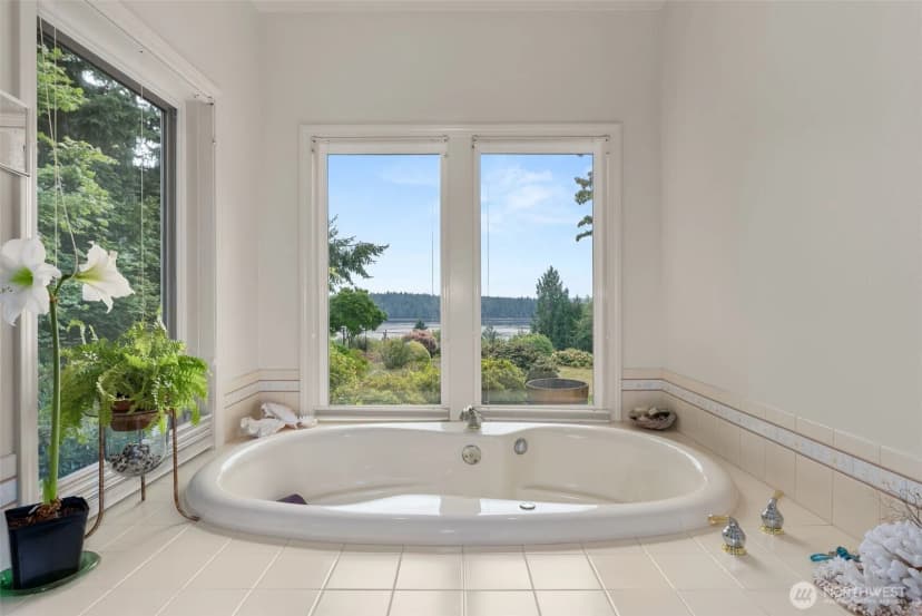 Property photo for 30 Se Dawnview Crest, Shelton photo 23