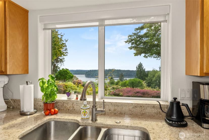 Property photo for 30 Se Dawnview Crest, Shelton photo 13