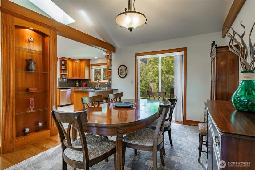 Property photo for 8255 Snohomish Road, Blaine photo 11