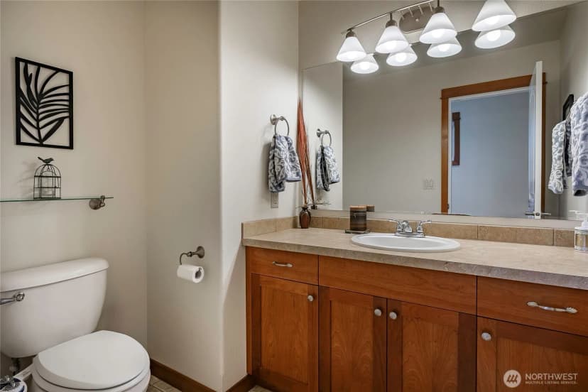 Property photo for 8255 Snohomish Road, Blaine photo 24