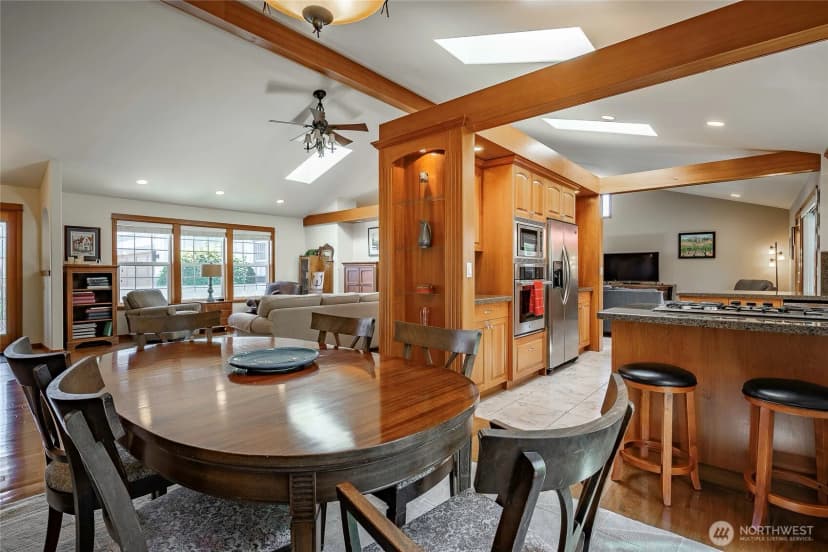 Property photo for 8255 Snohomish Road, Blaine photo 12