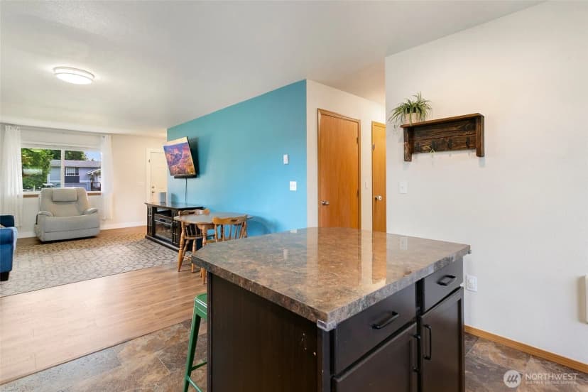 Property photo for 22207 126th Street E, Bonney Lake photo 8