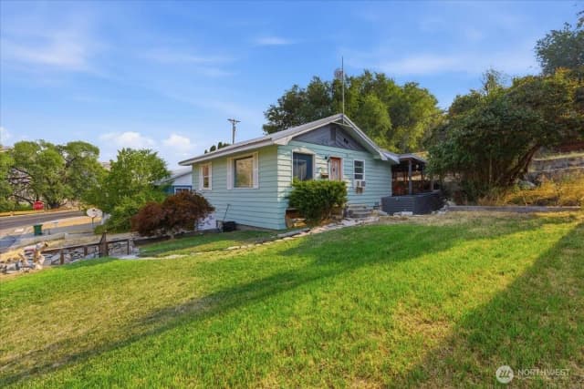 Property photo for 807 Birch Street, Coulee Dam