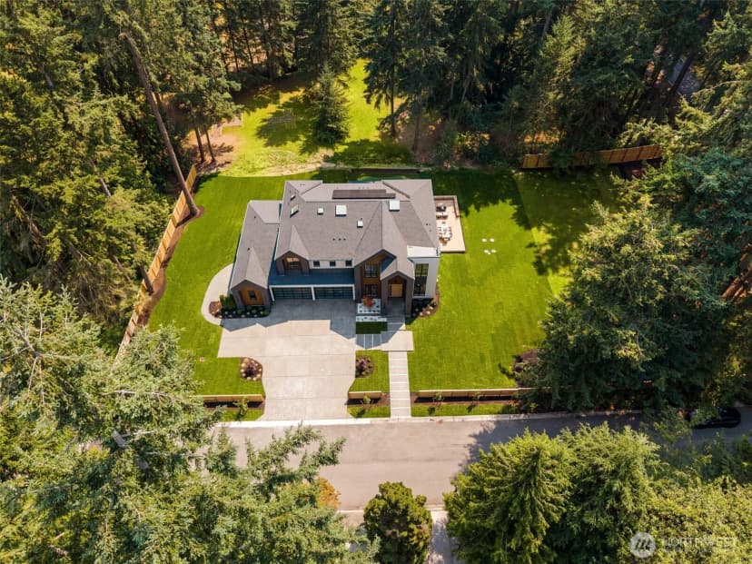 Property photo for 13203 Ne 54th Place, Bellevue photo 39