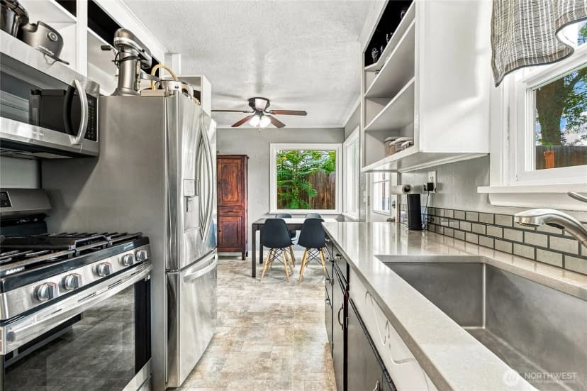Property photo for 412 Se 5th Street, College Place photo 16