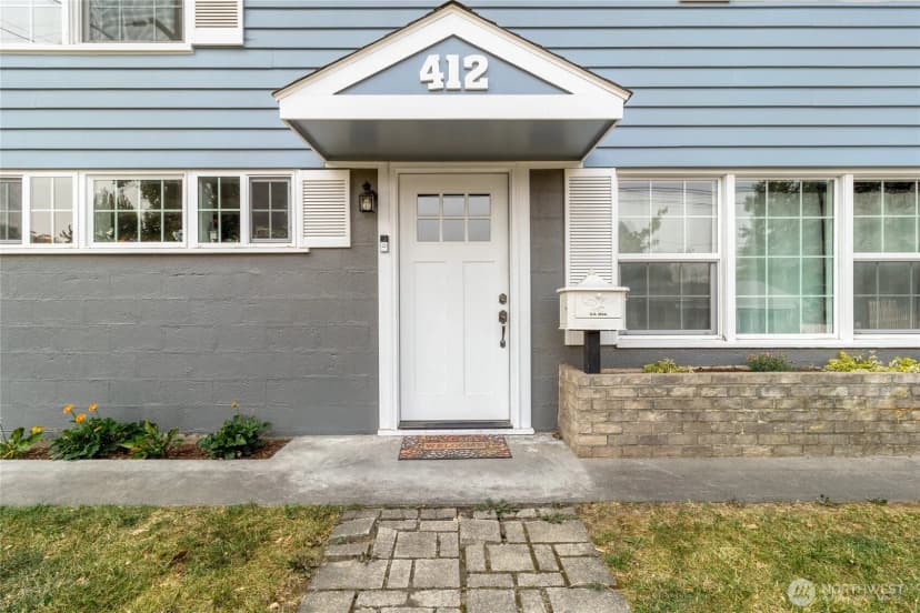 Property photo for 412 Se 5th Street, College Place photo 2