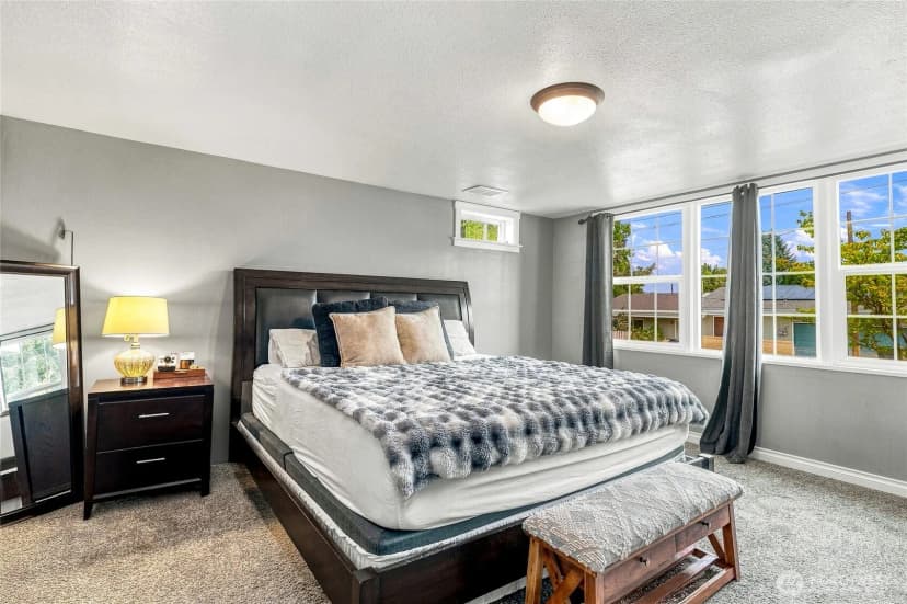 Property photo for 412 Se 5th Street, College Place photo 4