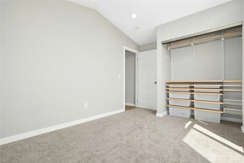 Property photo for 11220 Se 267th Place, Kent photo 20