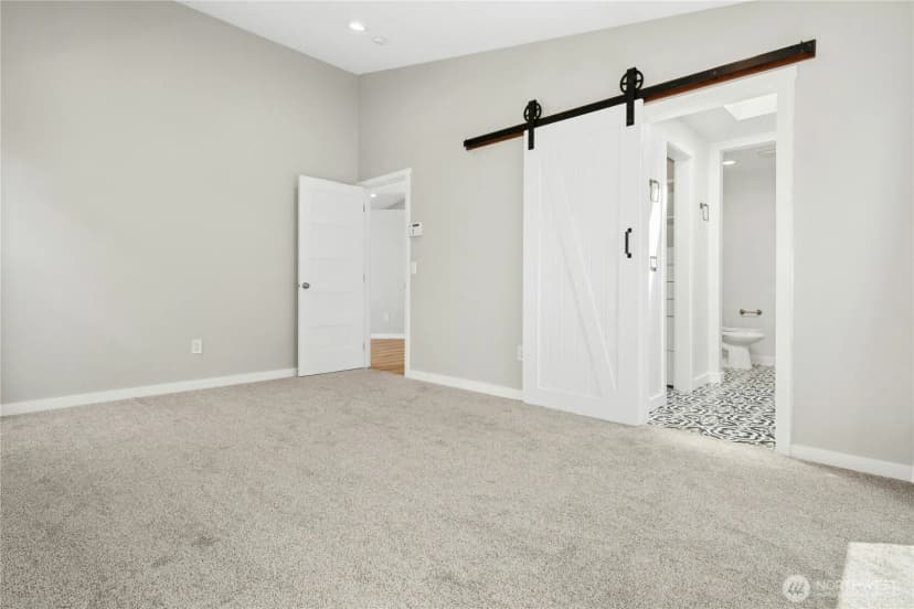 Property photo for 11220 Se 267th Place, Kent photo 13