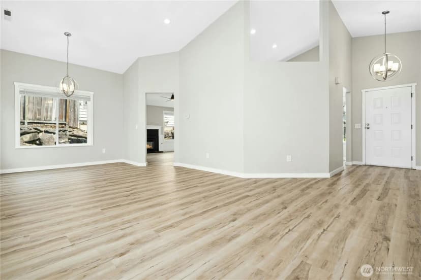 Property photo for 11220 Se 267th Place, Kent photo 33