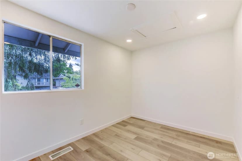 Property photo for 17415 159th Avenue Se, Renton photo 15