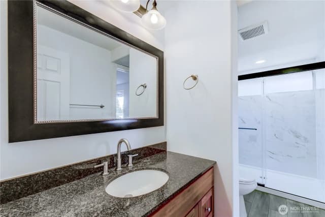 Property photo for 17415 159th Avenue Se, Renton photo 5