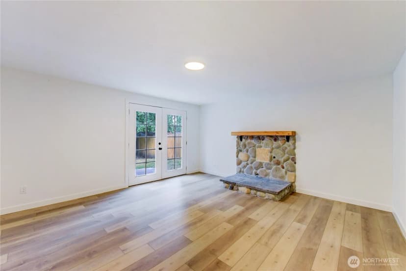 Property photo for 17415 159th Avenue Se, Renton photo 18