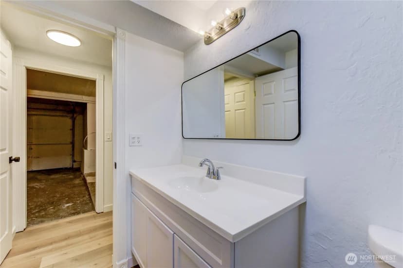 Property photo for 17415 159th Avenue Se, Renton photo 13