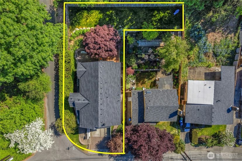 Property photo for 801 W Barrett Street, Seattle photo 37