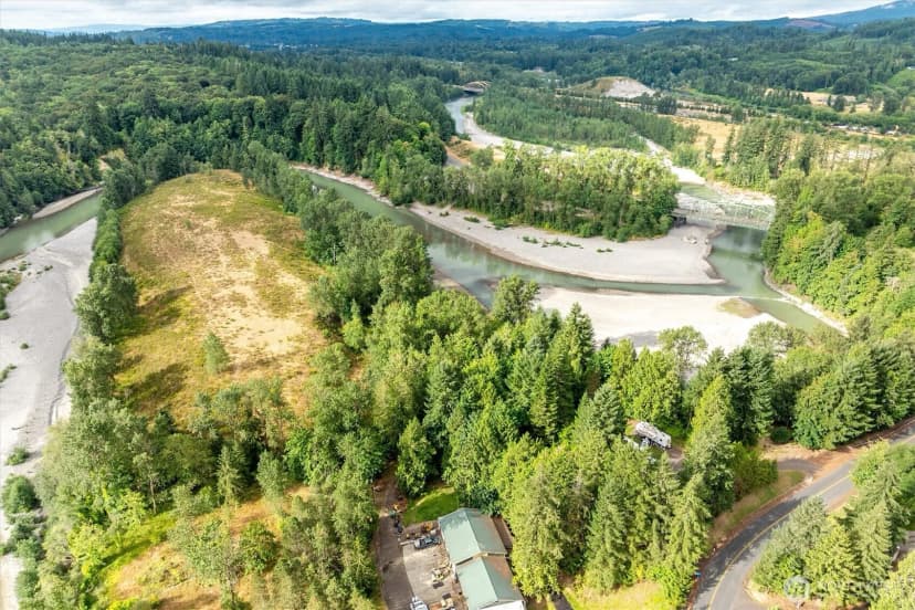 Property photo for 0 Old Pacific Highway, Castle Rock photo 4