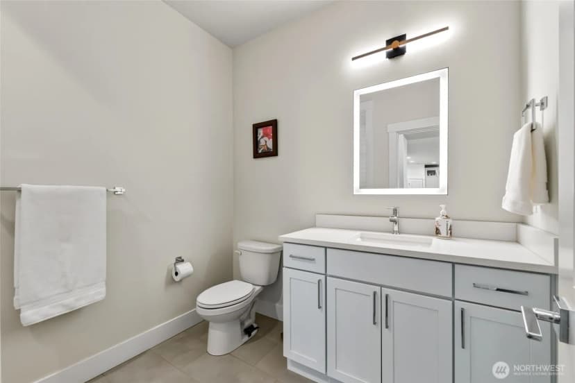 Property photo for 12311 12th Street E, Edgewood photo 17