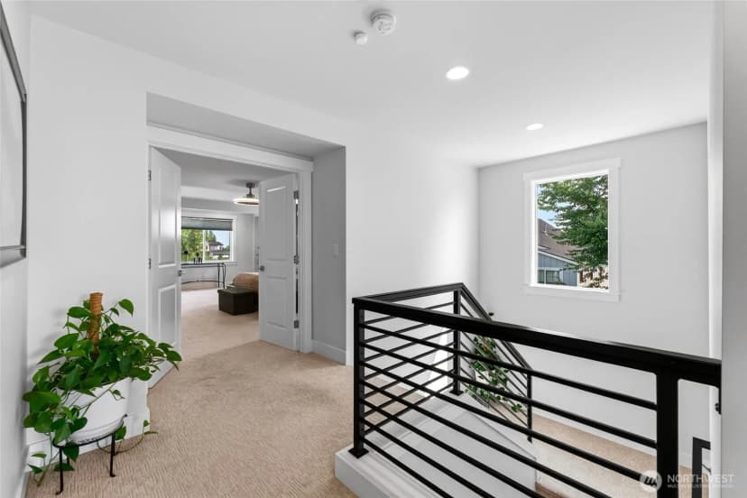 Property photo for 12311 12th Street E, Edgewood photo 20