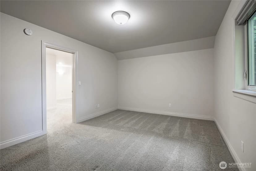 Property photo for 8660 Great Horned Owl Lane, Blaine photo 33