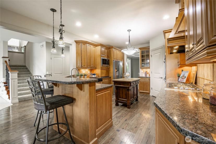 Property photo for 8660 Great Horned Owl Lane, Blaine photo 10