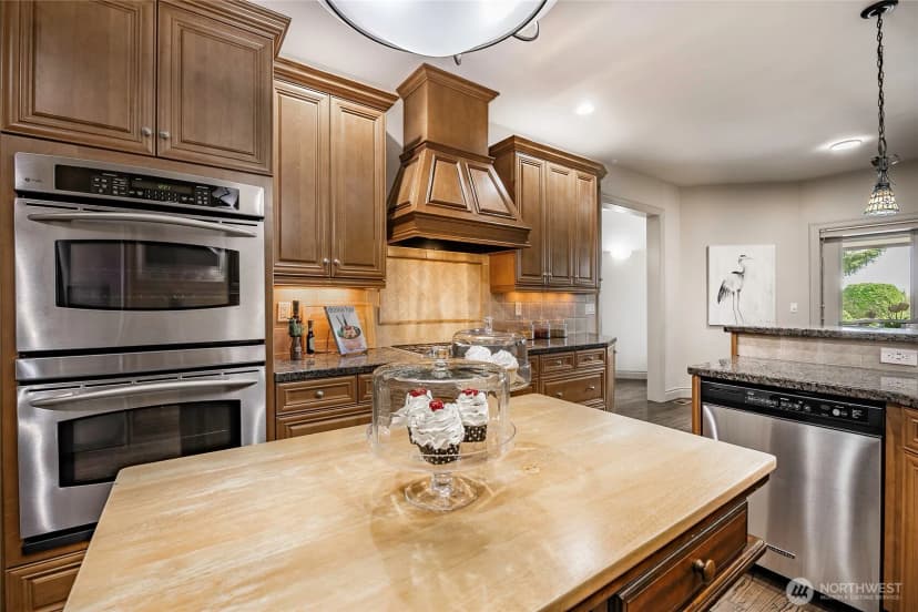 Property photo for 8660 Great Horned Owl Lane, Blaine photo 13