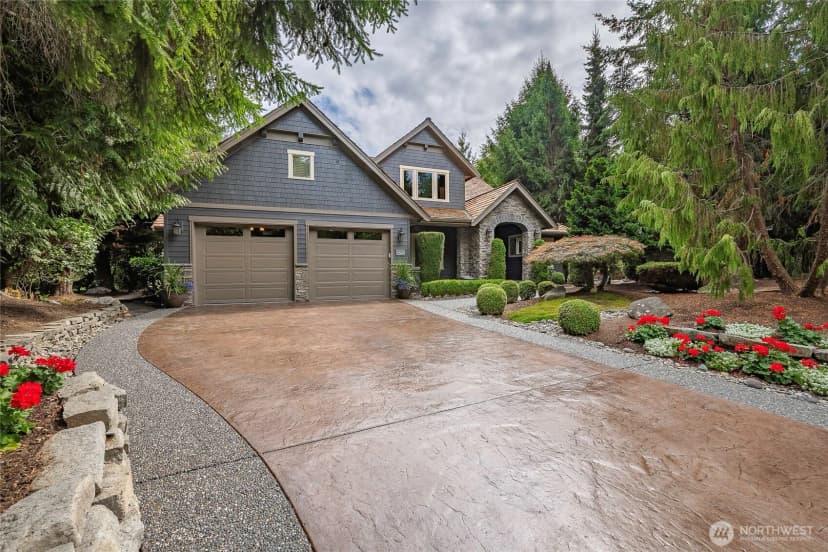 Property photo for 8660 Great Horned Owl Lane, Blaine