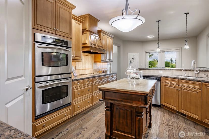 Property photo for 8660 Great Horned Owl Lane, Blaine photo 11