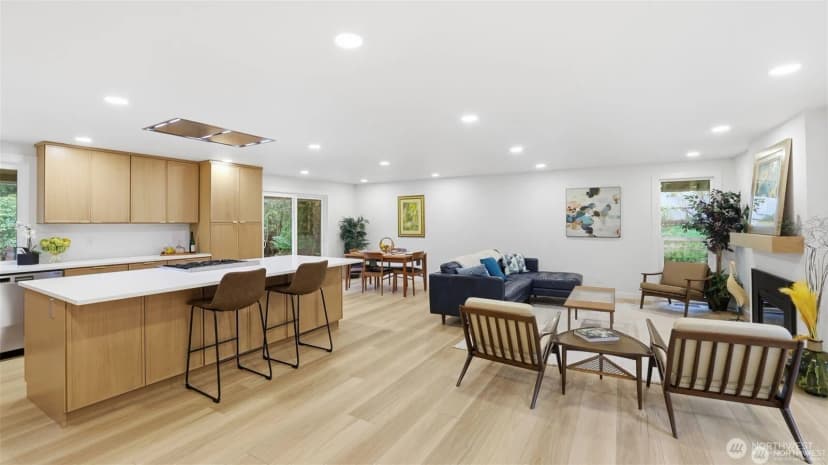 Property photo for 14837 Se Fairwood Boulevard, Renton photo 6
