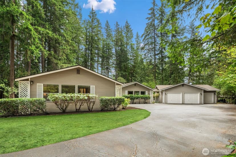 Property photo for 15955 Avondale Road Ne, Woodinville