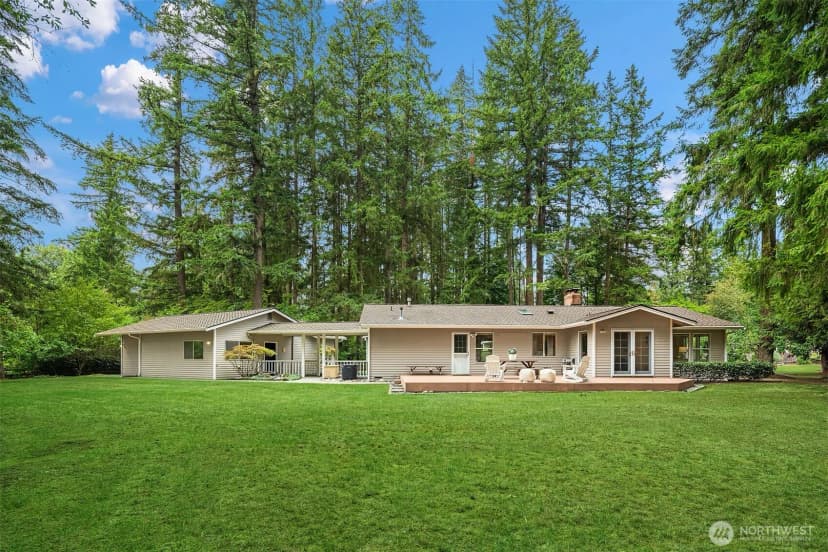 Property photo for 15955 Avondale Road Ne, Woodinville photo 33