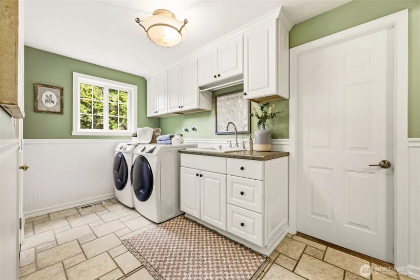 Property photo for 17815 Ne 9th Street, Bellevue photo 15