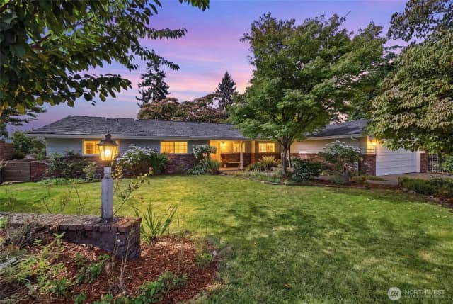 Property photo for 17815 Ne 9th Street, Bellevue, WA 98008