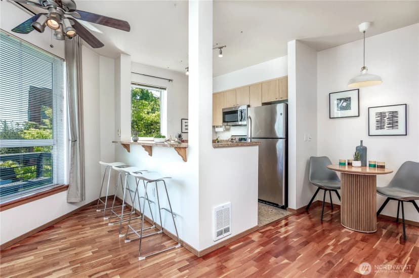 Property photo for 668 S Lane Street #314, Seattle photo 10