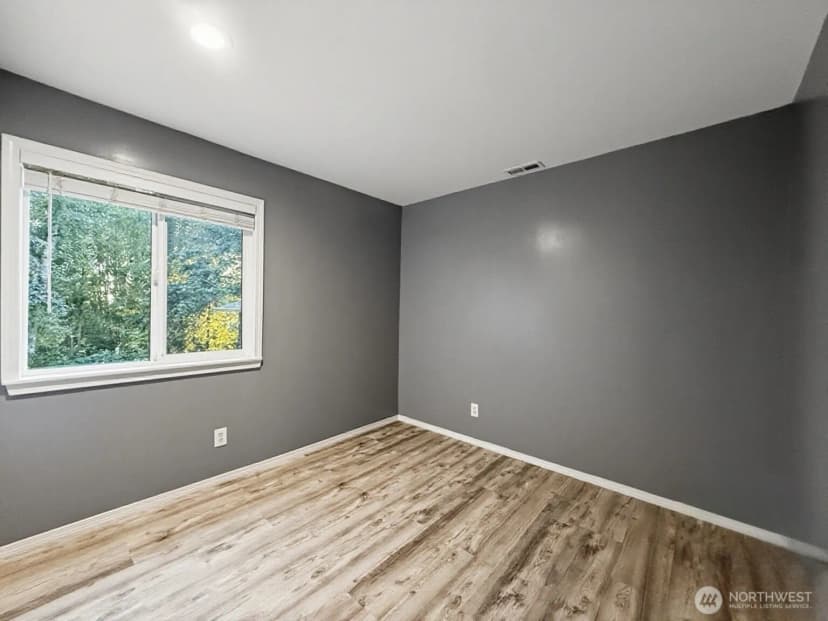 Property photo for 16457 113th Avenue Se, Renton photo 16