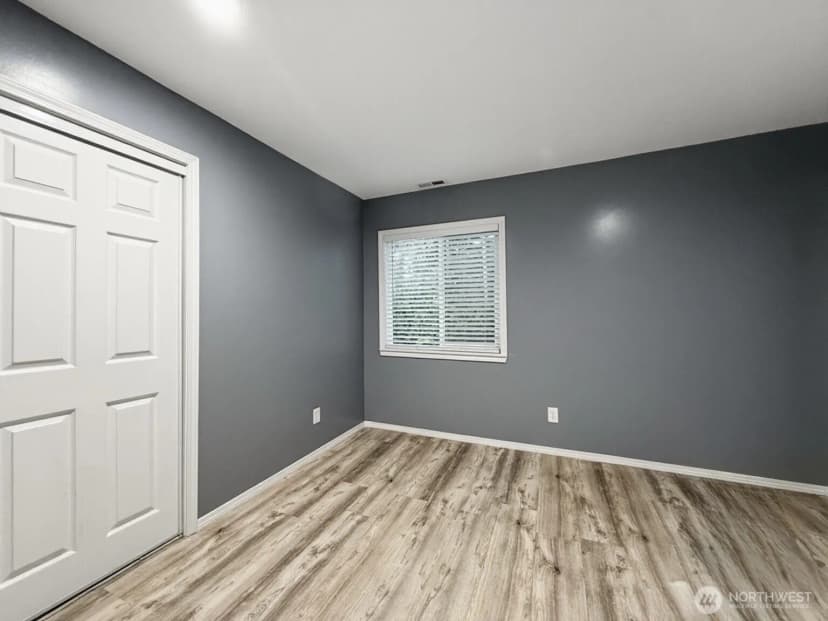 Property photo for 16457 113th Avenue Se, Renton photo 13