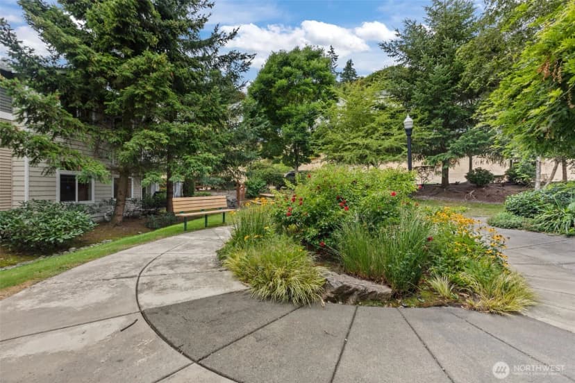Property photo for 21055 40th Place #f1, Sea Tac photo 34