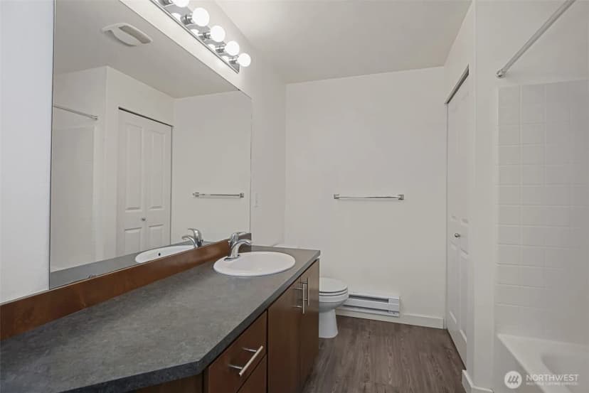 Property photo for 21055 40th Place #f1, Sea Tac photo 29