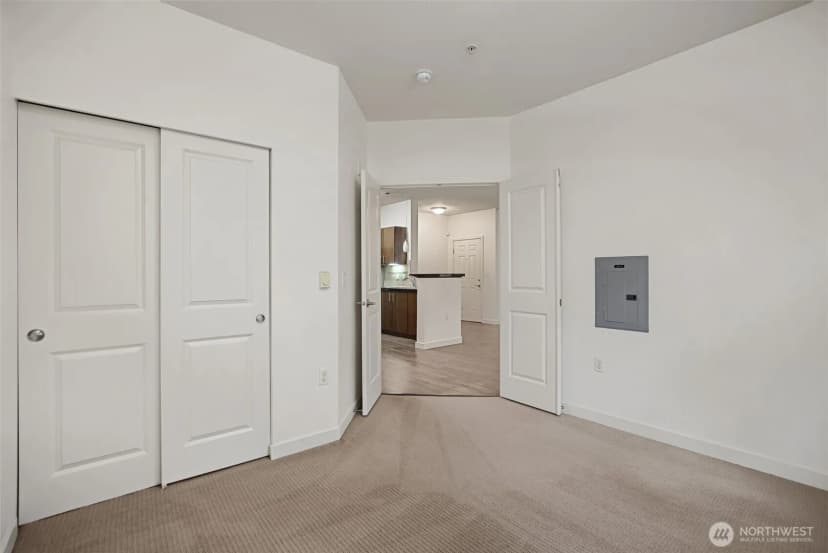 Property photo for 21055 40th Place #f1, Sea Tac photo 27