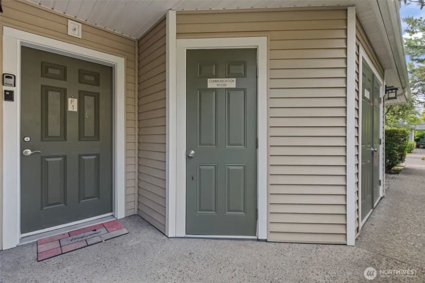 Property photo for 21055 40th Place #f1, Sea Tac photo 37